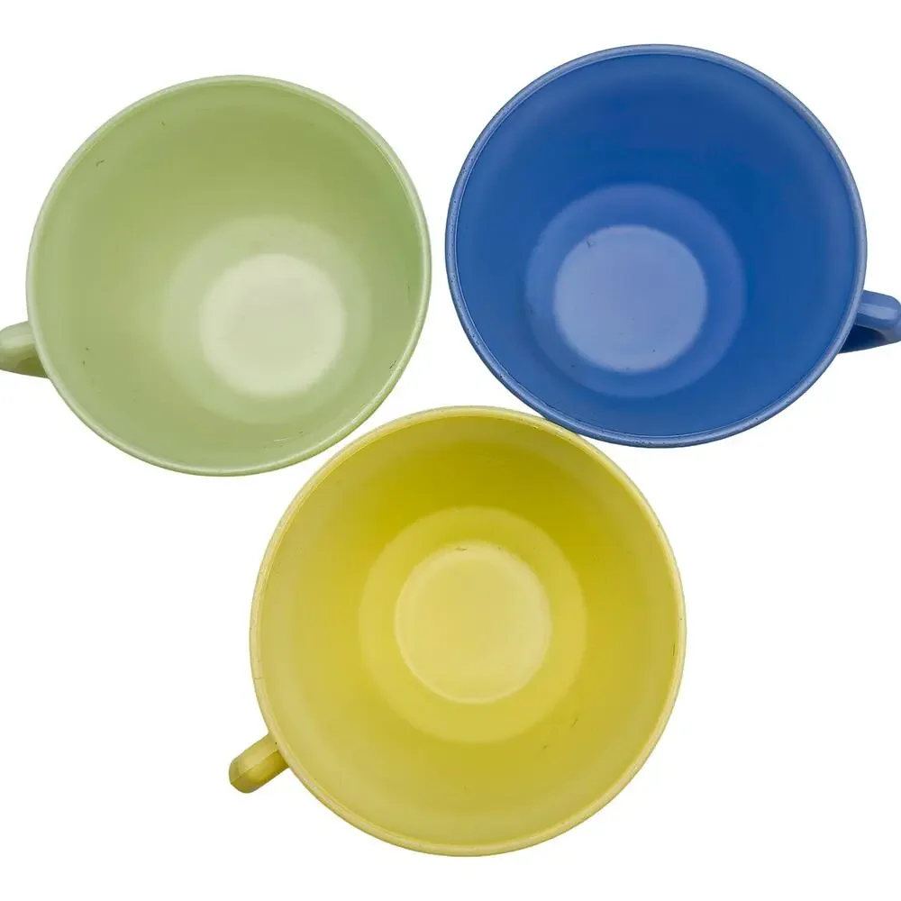 Vintage 1950s Set of 3 Hazel-Atlas Milk Glass Tea Cups Yellow/Green/Blue